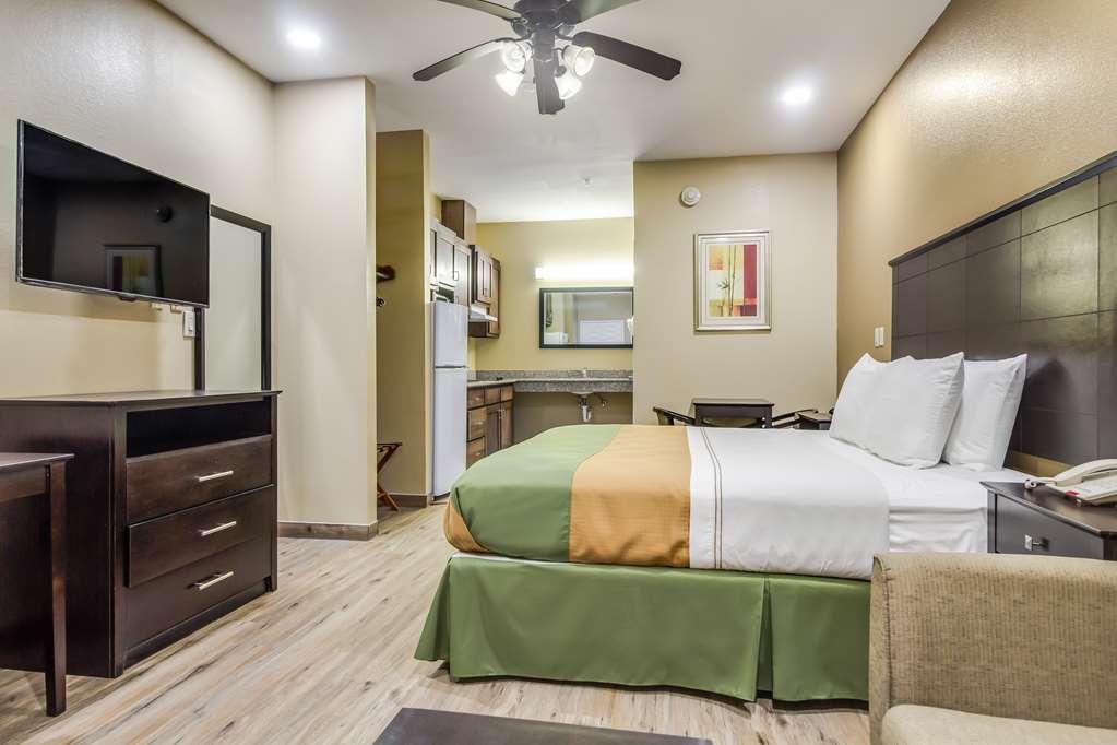 Americas Best Value Inn & Suites Tomball Rom bilde