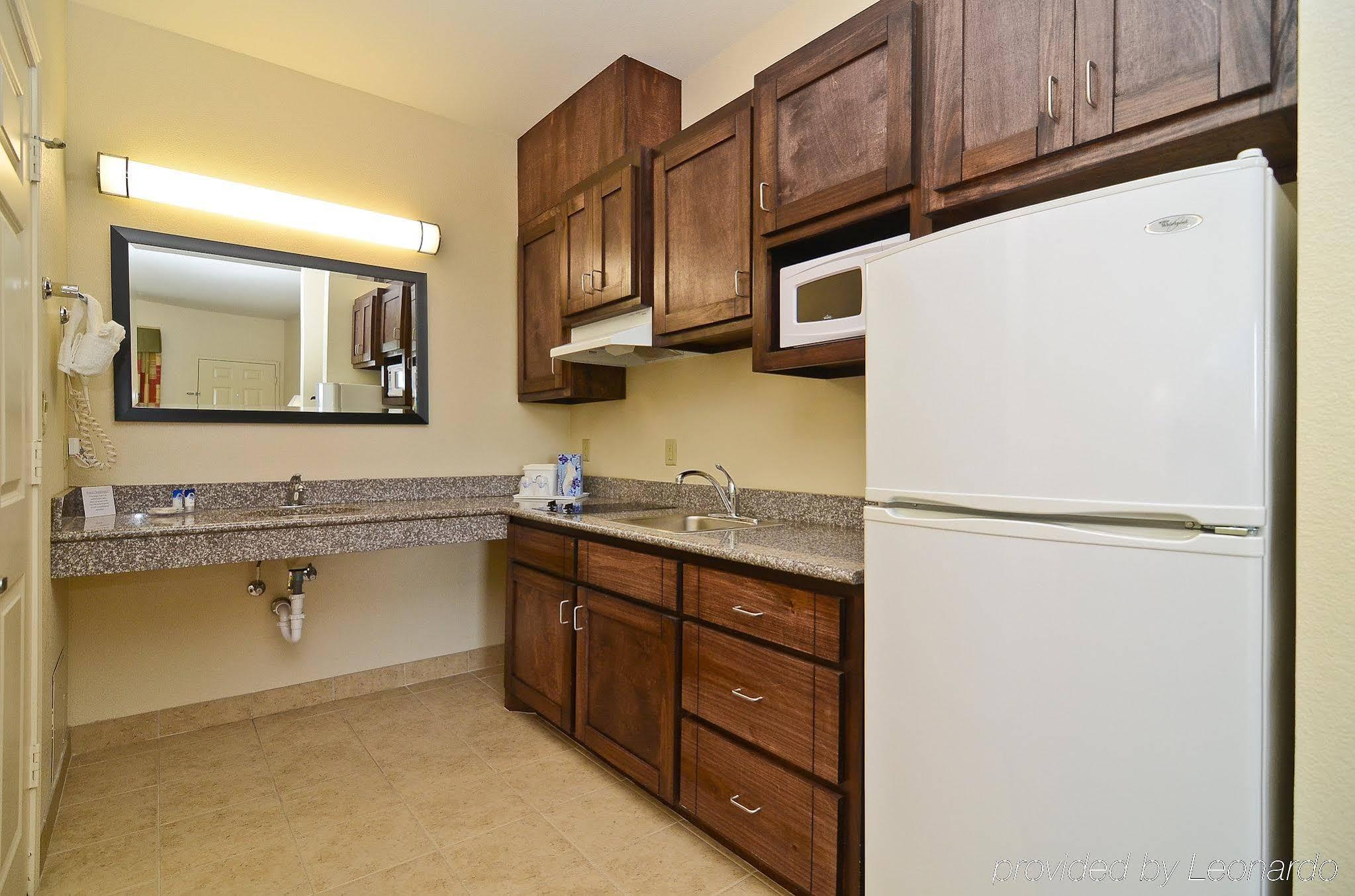 Americas Best Value Inn & Suites Tomball Eksteriør bilde